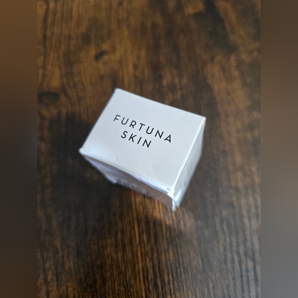 Furtuna Skin, Nightly Renewal Cream, 4ml Sample - Picture 3 of 6